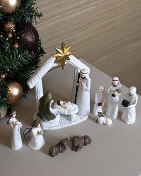Presépio Infantil com Manjedoura e Anjo – 11 Peças