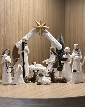 Presépio Infantil com Manjedoura e Anjo – 11 Peças