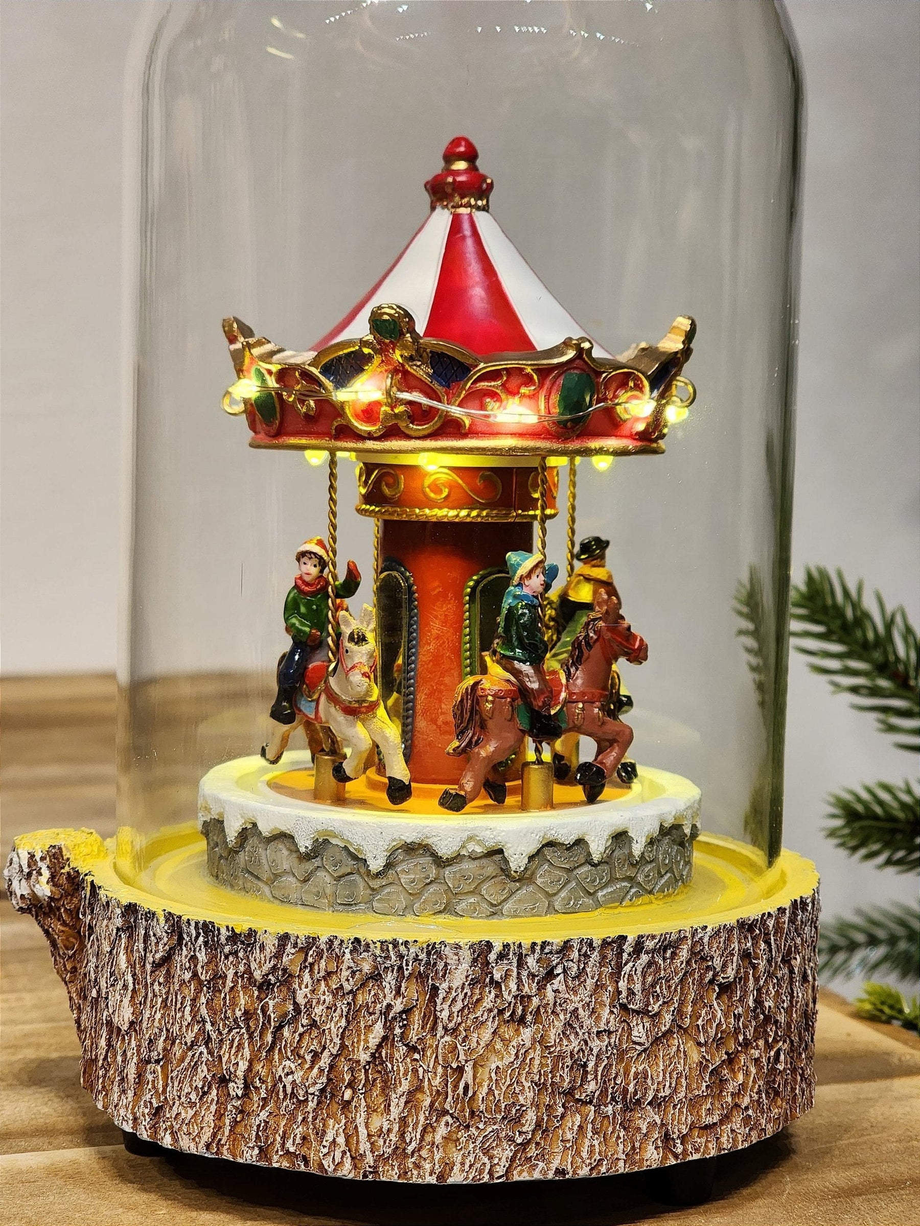 GLOBO DE VIDRO COM CARROSSEL COM LUZ SOM E MOVIMENTO 26CM