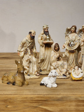 PRESÉPIO EM RESINA COM 11 PEÇAS 12,5CM