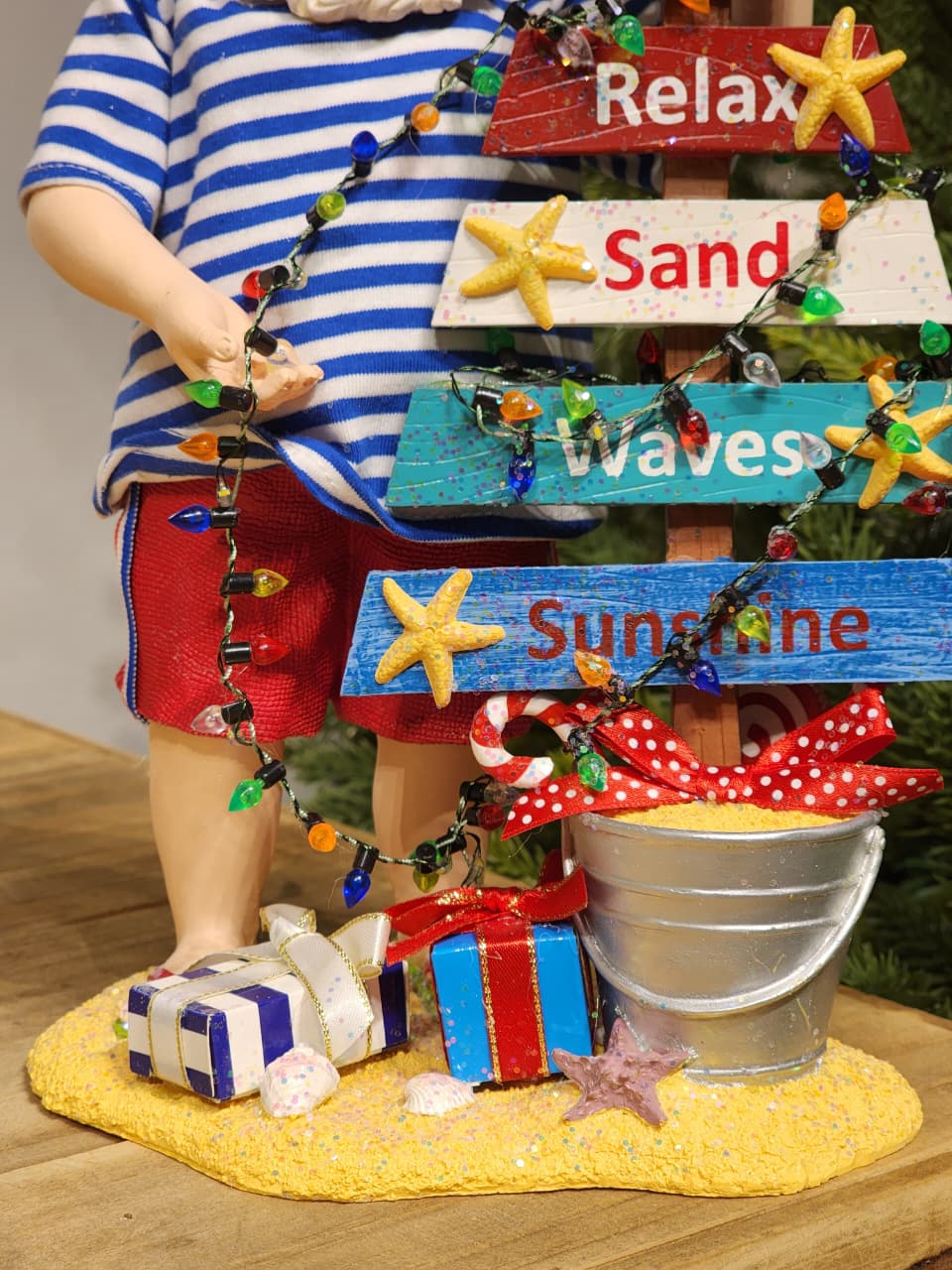 PAPAI NOEL NA PRAIA COLEÇÃO KURT S. ADLER 27CM