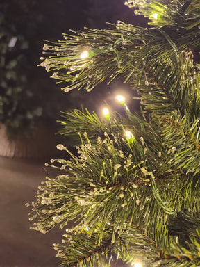 ÁRVORE PINHEIRO SINCELO 300 LEDS BICOLOR 860 GALHOS 2,10CM BIVOLT