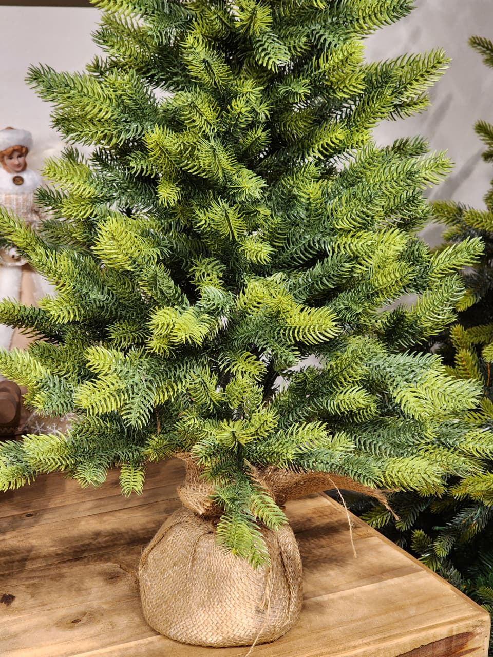 ÁRVORE PINHEIRO REALISTA 123 GALHOS 90CM