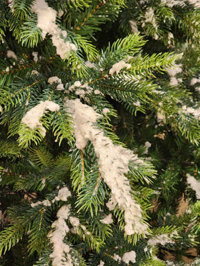 ÁRVORE PINHEIRO NEVADO SUPER REALISTA NASHVILLE 2614 GALHOS 2,25CM