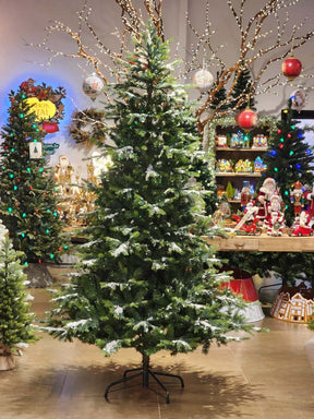 ÁRVORE PINHEIRO NEVADO SUPER REALISTA NASHVILLE 2614 GALHOS 2,25CM