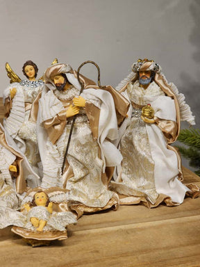 PRESÉPIO RESINA COM 7 PEÇAS CHAMPANHE 15CM