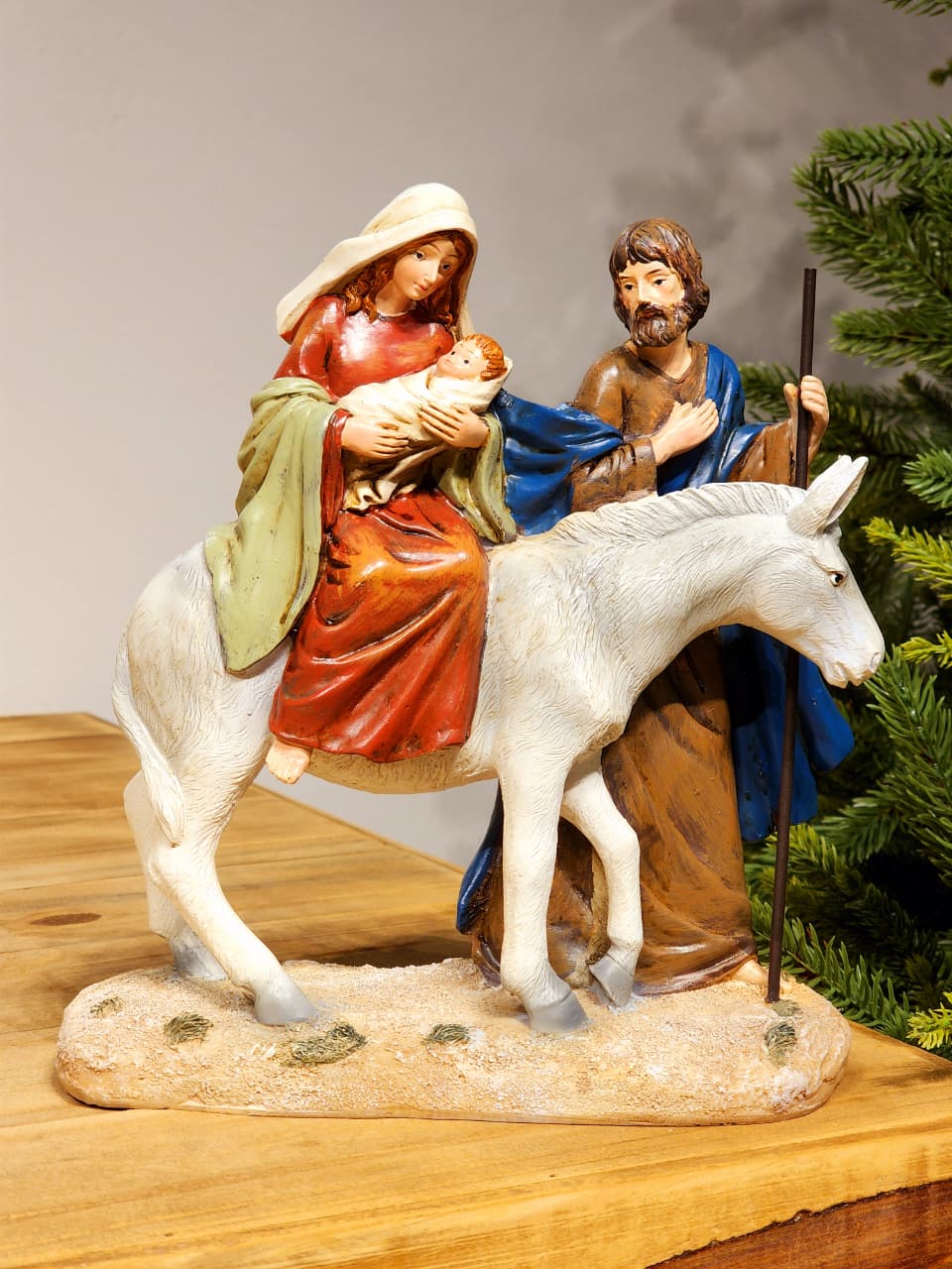 SAGRADA FAMÍLIA EM RESINA 24CM